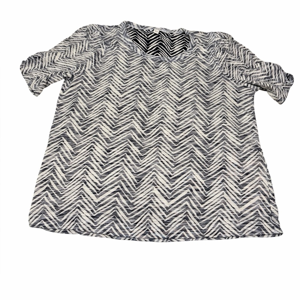 Chico's Monochrome Zigzag Women's Blouse - Picture 2 of 6